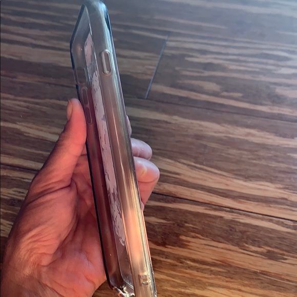 iPhone 8 Plus case - Picture 4 of 5